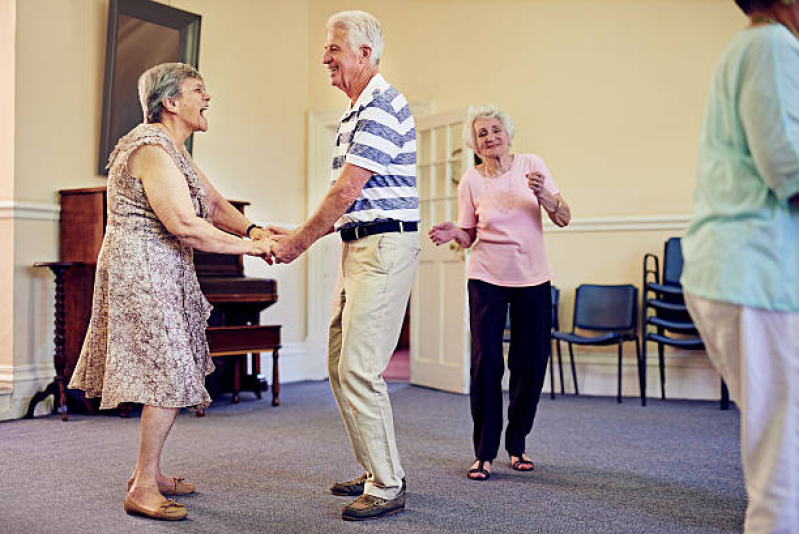 Onde Tem Day Care para Idoso com Alzheimer Jardim Esplanada - Day Care para Idoso com Médico